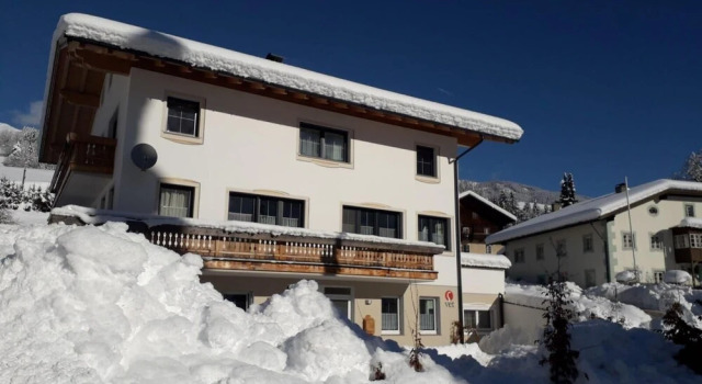 Ferienwohnung - Rauchkofel, Prenota Hotel Hotel a Tirolo con parcheggio, Parcheggio