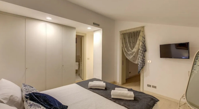 Апартаменты Deluxe Trevi Miracle Suite