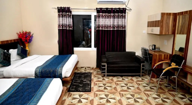 Семейный номер Standard Hotel KB Palace