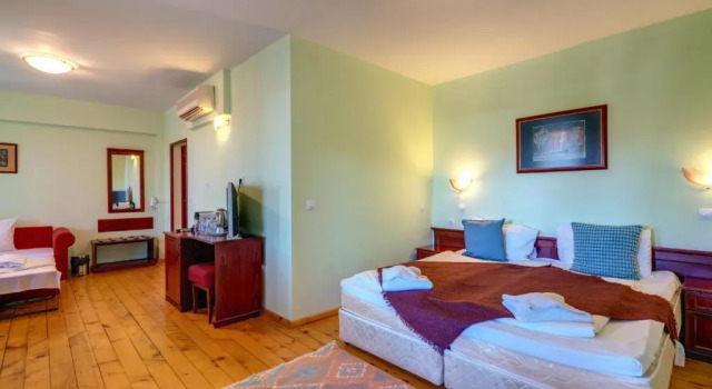 Студия Rachev Hotel Residence