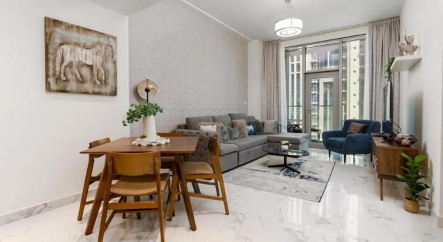 Апартаменты SuperHost - Waterfront Luxe Apartment With Great Canal Views