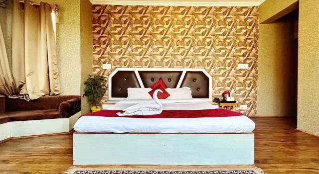 Номер Deluxe Rozan Jaai Orchard Hotel