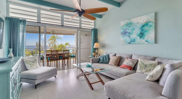 Апартаменты Premium Bonaire Oceanfront Apartments