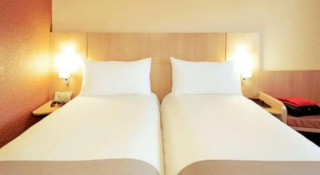 Четырёхместный номер Standard ibis Douala