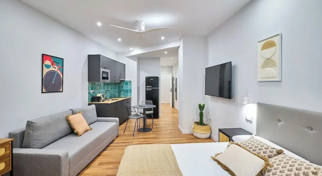 Семейная студия Apartamentos Esperanza by gaiarooms