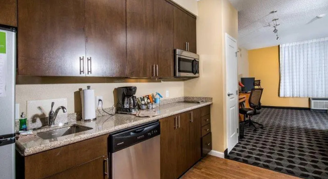 Двухместный люкс TownePlace Suites by Marriott Florence