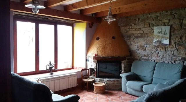 House With 2 Bedrooms in Casavieja, With Wonderful sea View and Enclos
