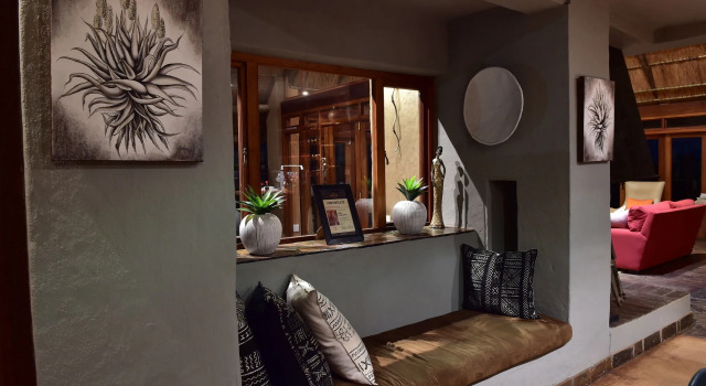 Rhulani Safari Lodge, 예약 호텔 Madikwe Game Reserve North West