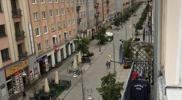 Family & Business Sauna Apartments Sienkiewicza Paderewskiego Centrum No2 z Parkingiem, Забронировать Апартаменты/квартира Отели Кельце с парковкой, Парковка