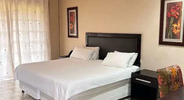 Номер Standard Zororo Lodge