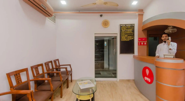 OYO 408 Vile Parle