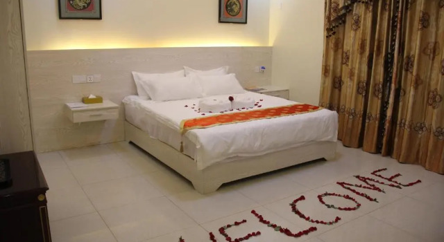 Люкс Executive Nanjing Restaurant & Motel