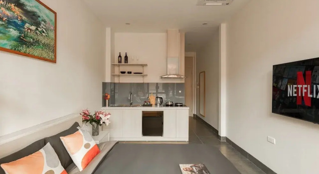 HoLo Ba Dinh Hanoi - Serviced HomeStay, Забронировать Отель Бадинь Ханой