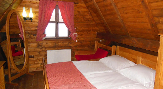Ethno Houses Plitvica Selo Deluxe, Réserver Hôtel Hôtels SPA à Lika-Senj County, SPA