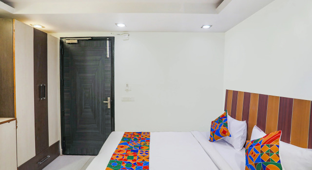 Hotel Trio Continental by Fabhotel, Забронировать Отель Отели Нью-Дели с завтраком, Завтраки