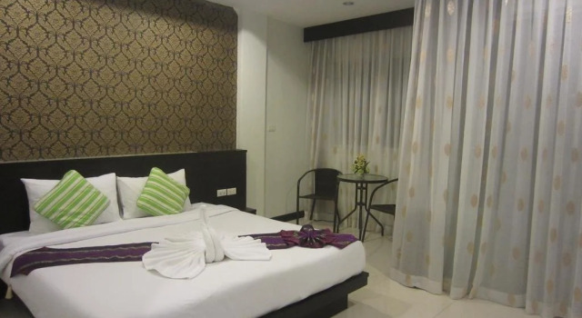 Ninas Hotel