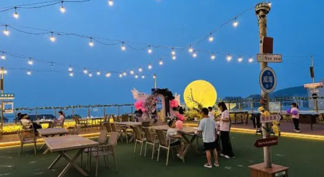 Weihai Tianhe Art Gallery Hotel, Prenota Hotel Weihai Shandong