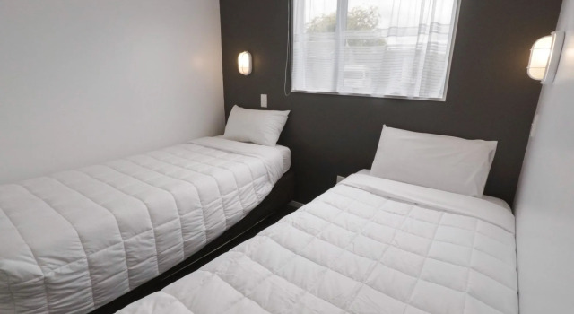 Cosy Cottage Thermal Holiday Park, Забронировать Дом для отпуска Коттеджи Озера Роторуа, Коттедж