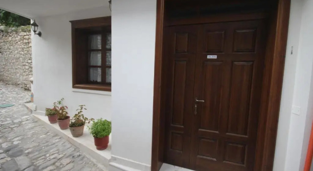 Apartment Altin in old town, Prenota Appartamento Appartamenti a Berat County, Appartamento