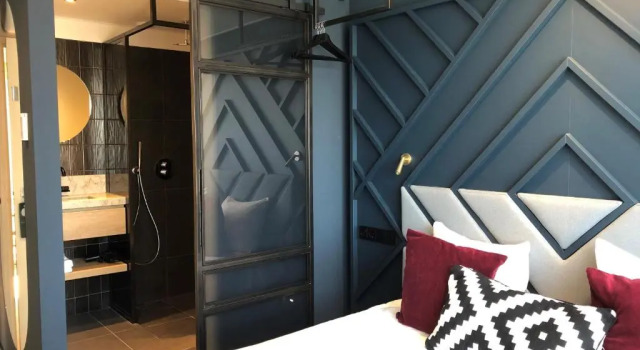 Hotel Restaurant De Zwaan, Book Hotel Raalte Salland