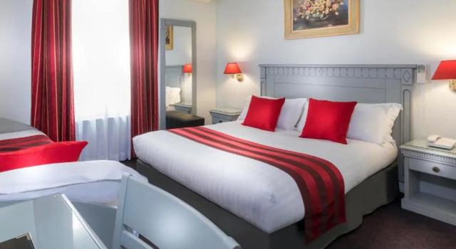 Трёхместный номер Standard Agate Hôtel