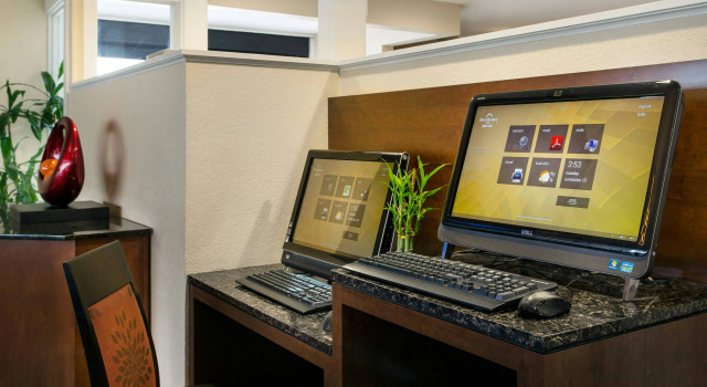 Residence Inn by Marriott Long Beach, Забронировать Отель Лонг-Бич Большой Лос-Анджелес, рядом с Community Hospital of Long Beach