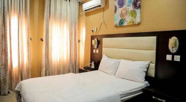 Номер Deluxe The Capital Apartments