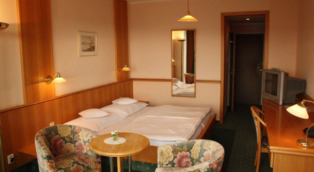 Hotel Monica