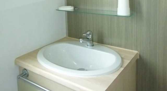 Бунгало Comfort с видом на парк Camping Au Clos de Beaulieu