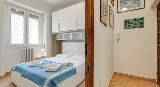Seaside Binario Blu 500 M Dal Mare, Забронировать Апартаменты/квартира Отели Алассио с парковкой, рядом с Alassio tourist's port, Парковка