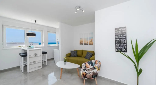 Villa Adria 4 luxury apartment with a pool, Забронировать Апартаменты/квартира Апартаменты Новалья, Апартаменты/квартира