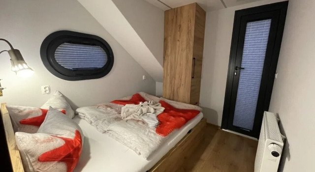 Hausboot Lore, Забронировать Отель Дуйсбург Ruhr area, рядом с Музей культуры и истории Дуйсбурга