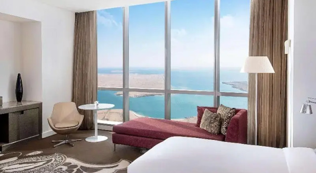 Двухместный номер Grand Premier Conrad Abu Dhabi Etihad Towers