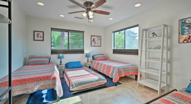 Home Near Amitabha Stupa & Peace Park in Sedona!, Забронировать Дом для отпуска Седона 