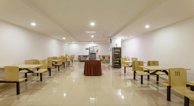 Elan Inn Yixing Bus Station