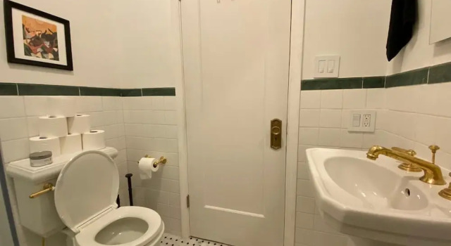 Апартаменты Gorgeous Studio in Beverly Boulevard! Sleeps 4!