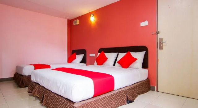 Номер Deluxe OYO 11343 Hotel Putra Iskandar