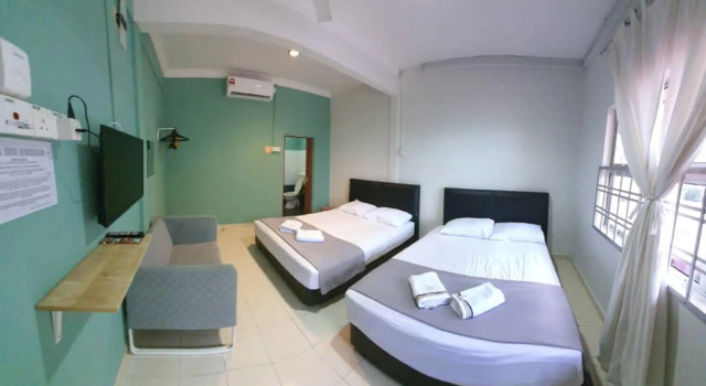OYO 90116 Fbs Inn Hotel, Rezervovat Hotel Hotely v Terengganu s parkováním, Parkování