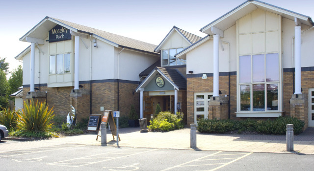Premier Inn Wolverhampton North, Забронировать Отель Отели Англии 3 звезды, 3*