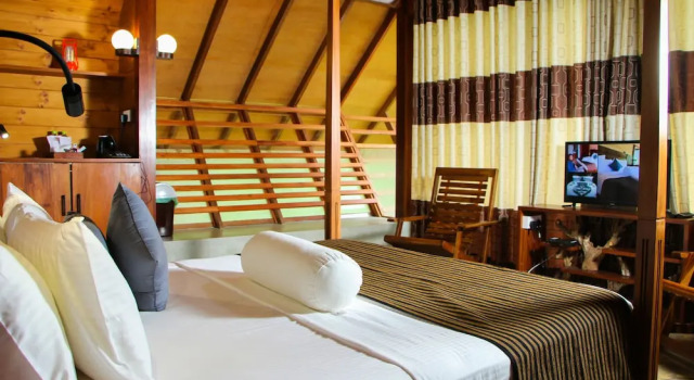 Aloft Grand Hotel