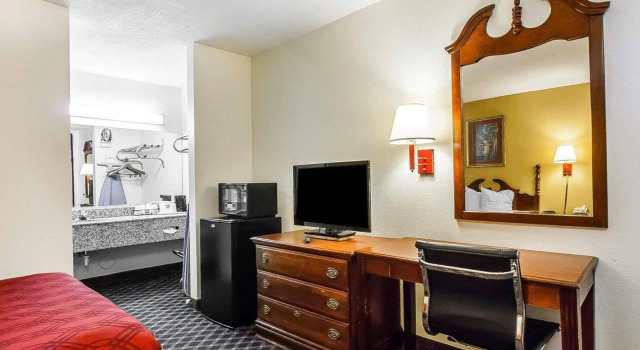 Двухместный номер Standard Econo Lodge Dyersburg I-155