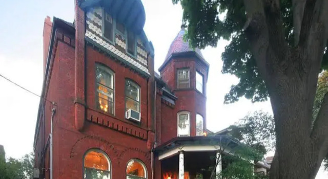 Bonnevue Manor Toronto, Varaa Hotelli Toronto 