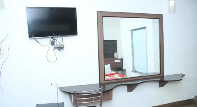 Hotel D-Dreamz Suites, Забронировать Отель Карол-Бах Нью-Дели