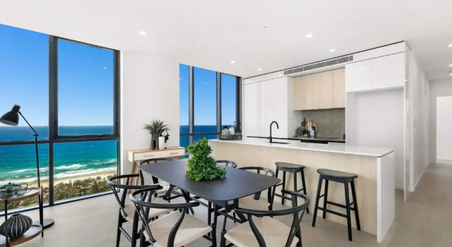 Апартаменты с 2 комнатами с видом на океан Koko Broadbeach - Official