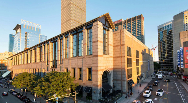 Cambria Hotel Boston Downtown - Seaport, Забронировать Отель Отели Массачусетса 4 звезды, 4*