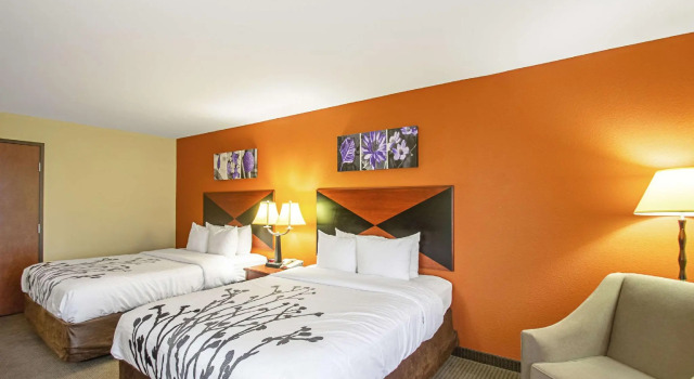 Четырёхместный номер Standard Sleep Inn & Suites Madison - Monona