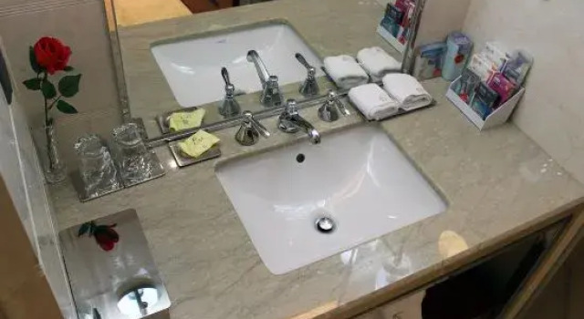 Yancheng Five Star International Hotel, Rezervovat Hotel Jen-čcheng 