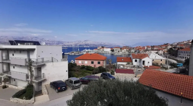 Апартаменты с 3 комнатами с видом на море Villa Ela