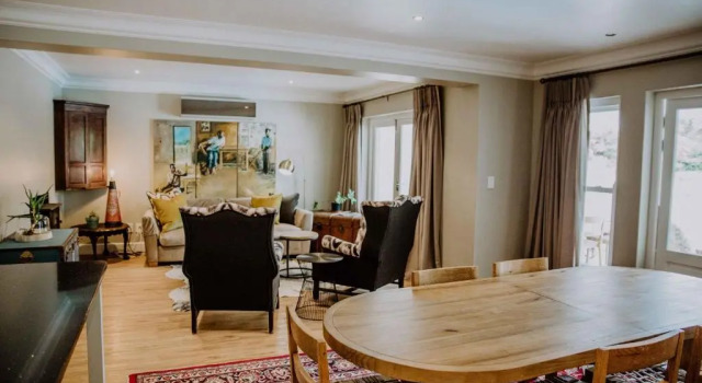 Коттедж Franschhoek Village House