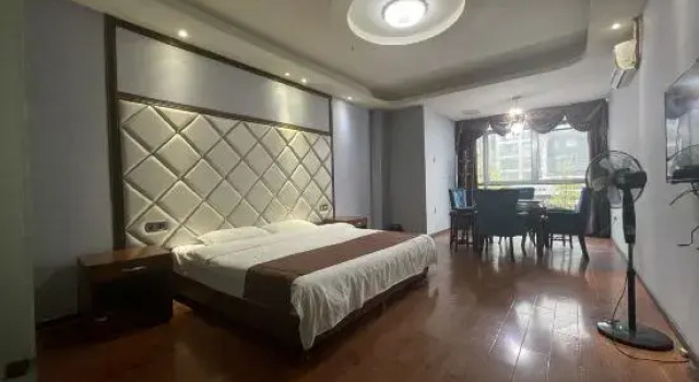Yingshan Huayi Hotel, Varaa Hotelli Hotellit Sichuan pysäköinnillä, Pysäköinti